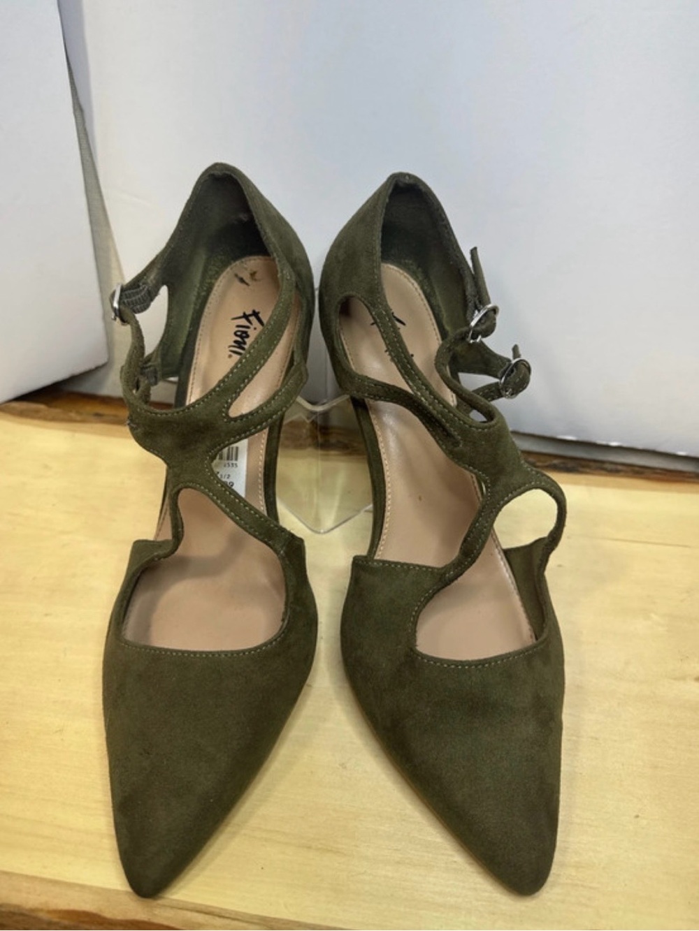 Fiorelli, Ina Olive Green Suede Pointed-Strap Heels